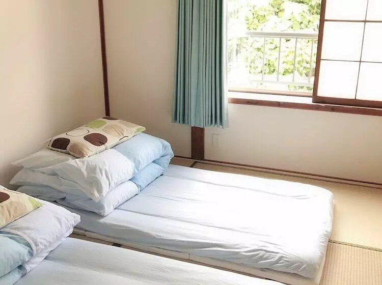 ペンション Guest House Asahi