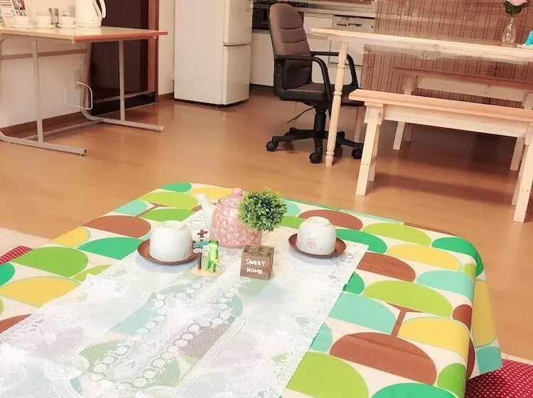 ペンション Guest House Asahi