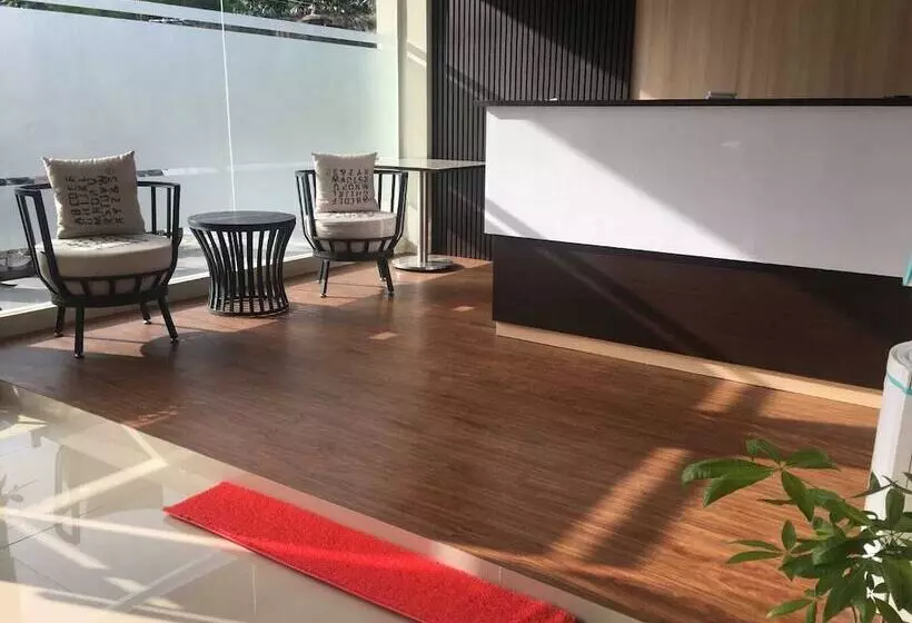 Majatalo Royal Guesthouse Bandar Lampung