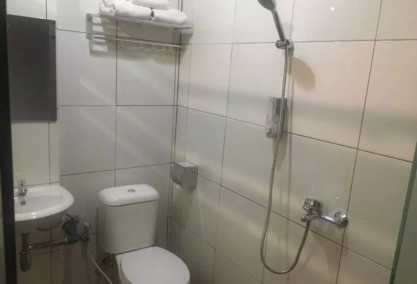 Majatalo Royal Guesthouse Bandar Lampung