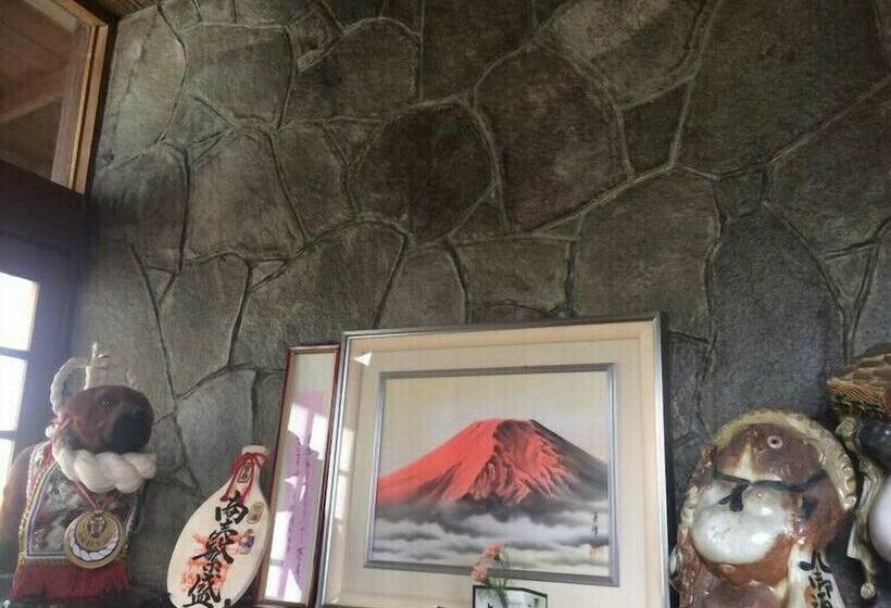 Pension (Hôtel basse catégorie) Ryu