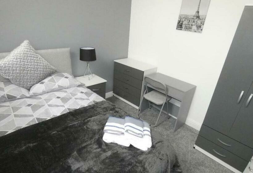 فندق Townhouse @ 29 Cotesheath Street Stoke