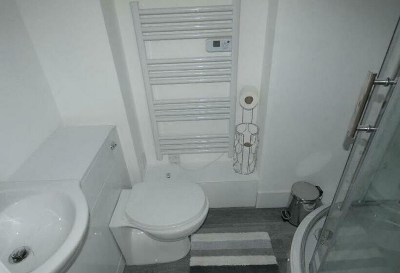 فندق Townhouse @ 29 Cotesheath Street Stoke