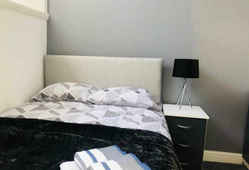 فندق Townhouse @ 29 Cotesheath Street Stoke