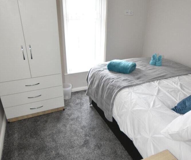 فندق Townhouse @ Penkhull New Road Stoke