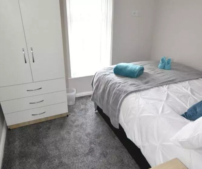 هتل Townhouse @ Penkhull New Road Stoke