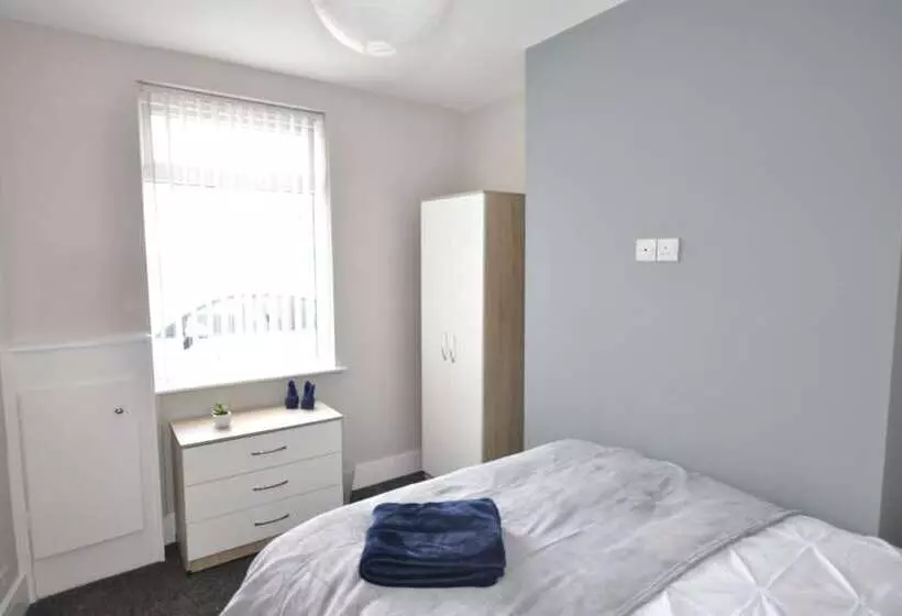 هتل Townhouse @ Penkhull New Road Stoke