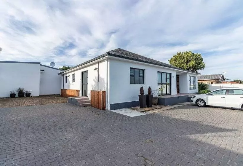 Hotelli Cashmere Suites