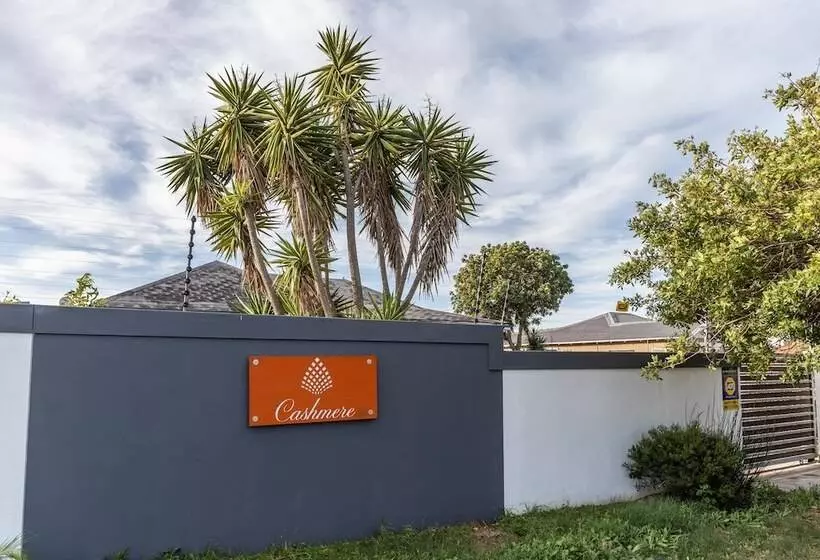 Hotelli Cashmere Suites