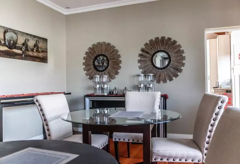 Hotelli Cashmere Suites