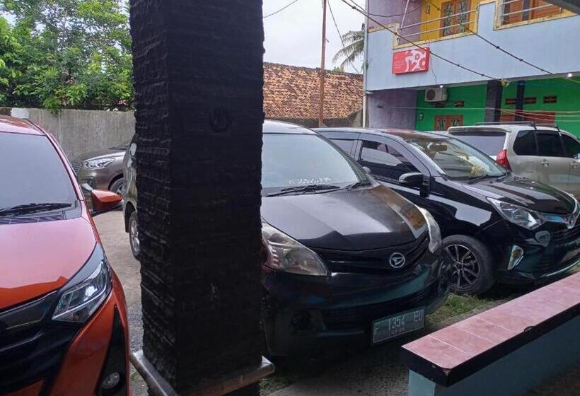 Szálloda Griya Euis Dan Aisha Syariah