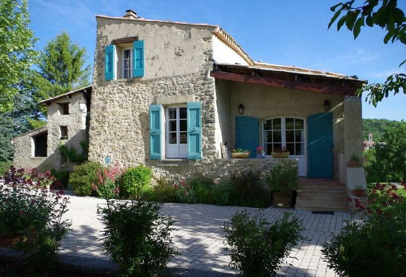 Отель Les Demeures Du Clos