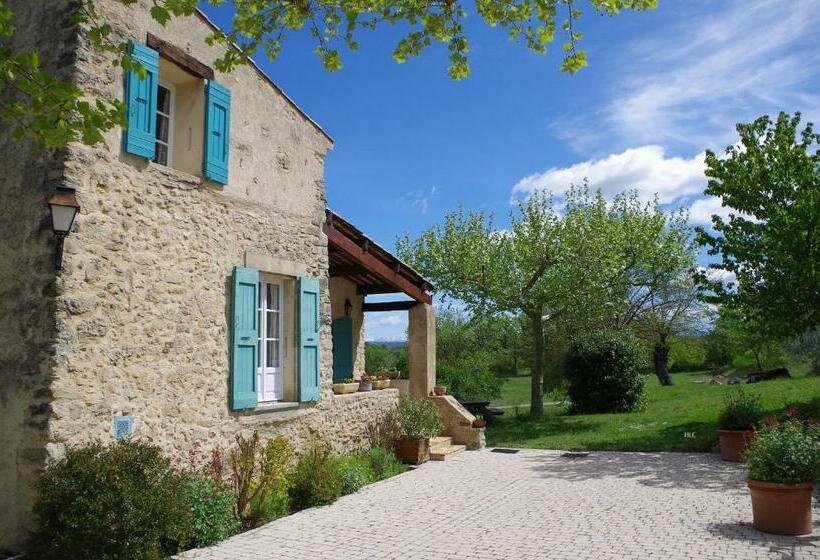 Отель Les Demeures Du Clos