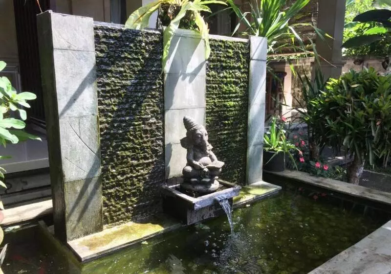 ホテル Matahari House Ubud