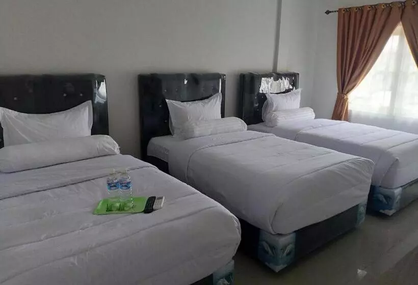 هتل Reddoorz Near Palembang Airport 2