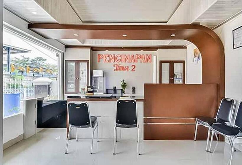 בית מלון כפרי Reddoorz Near Palembang Airport 2