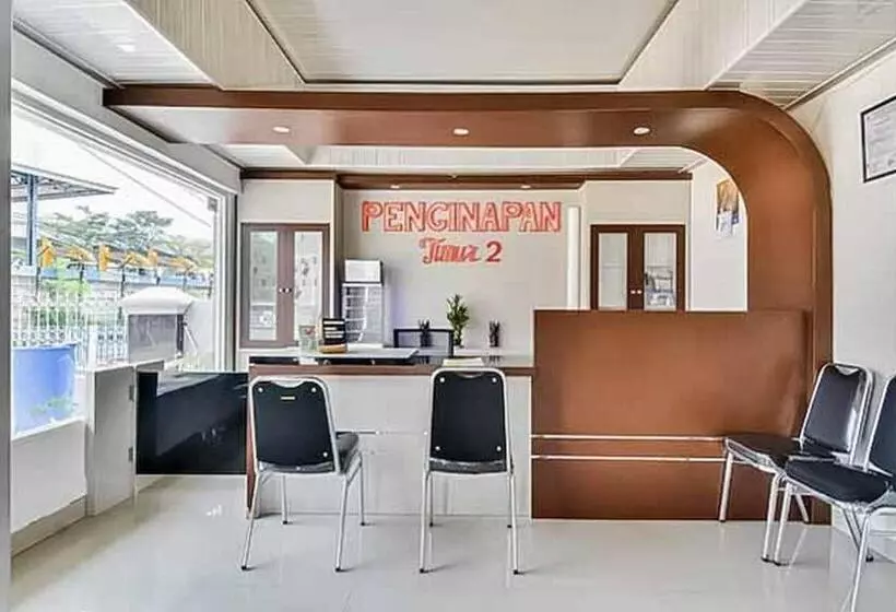 هتل Reddoorz Near Palembang Airport 2