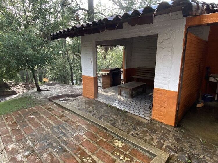 هتل Cabaña Hondonada