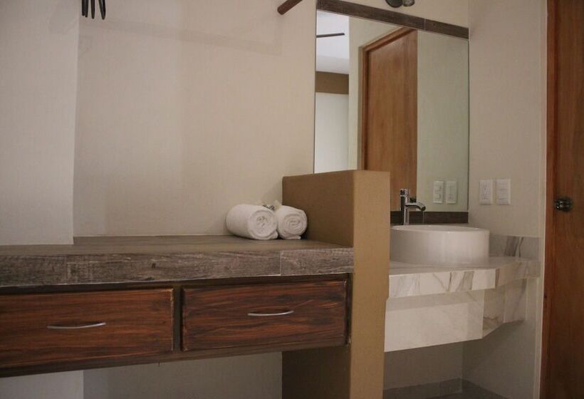 Отель Casa Ixtapa