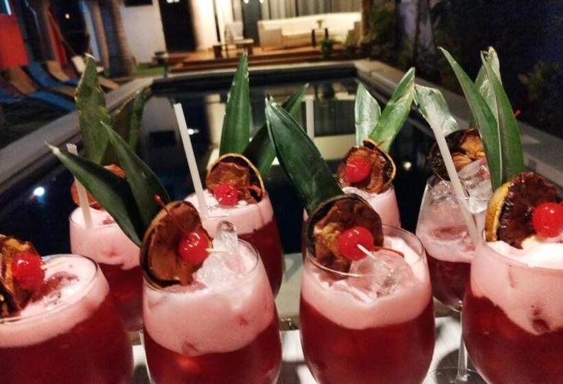 Отель Casa Ixtapan