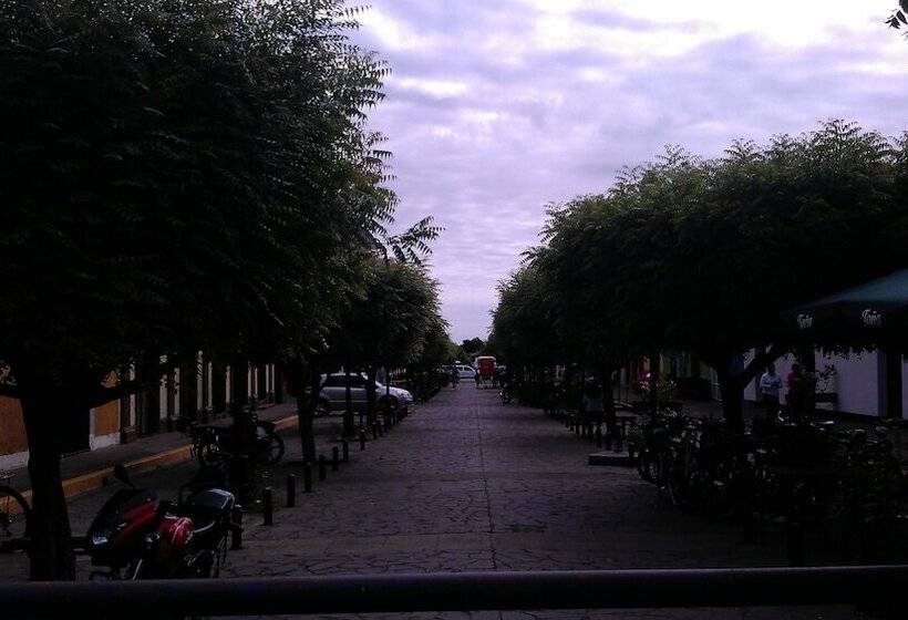 هتل Casa San Martin