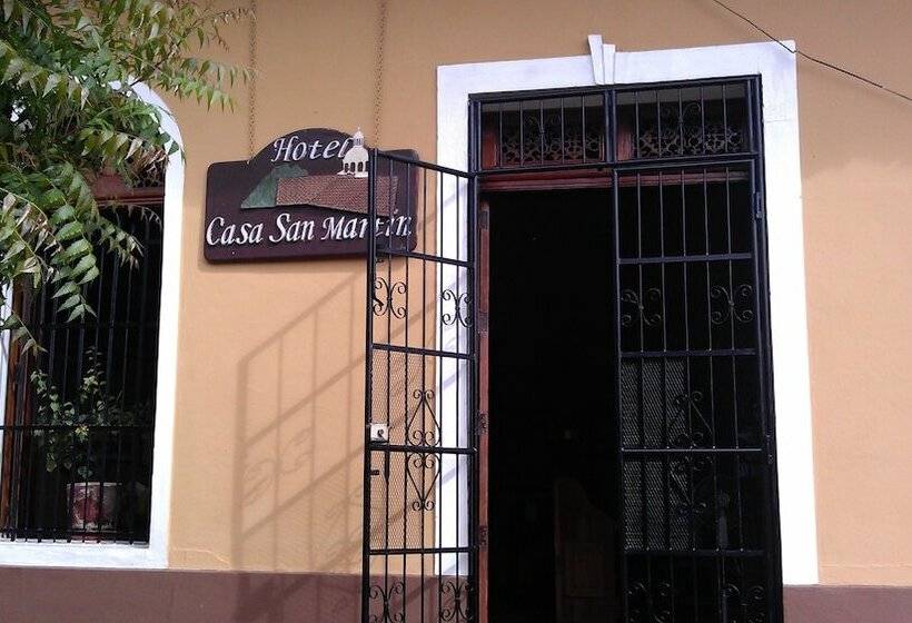 هتل Casa San Martin