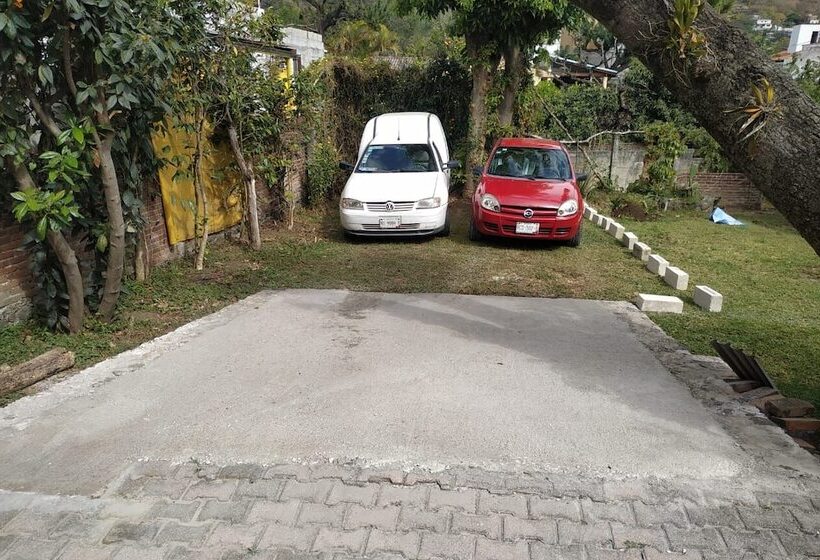 هتل Hospedaje Jardinera