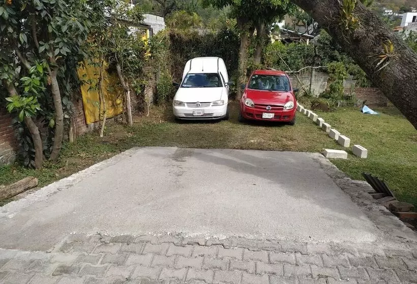 هتل Hospedaje Jardinera