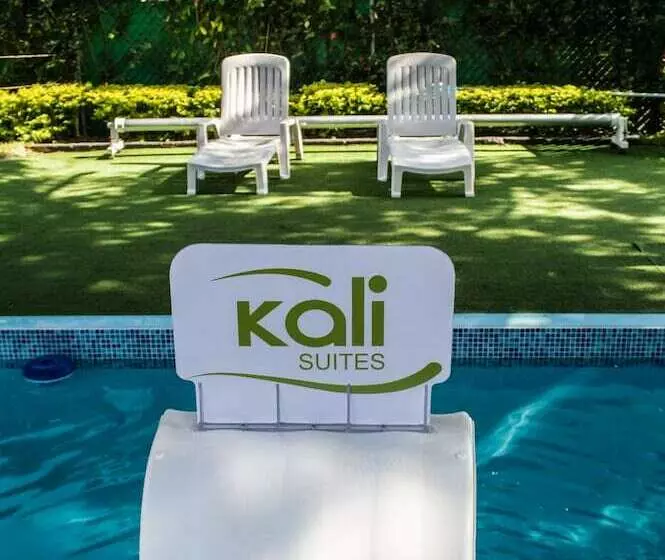 Hotelli Kali Suites