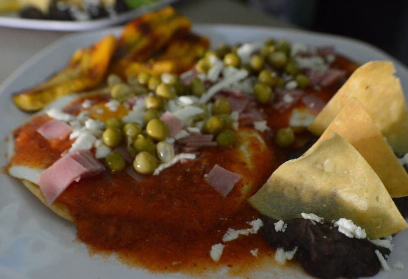 בית מלון כפרי Kukulcan By Emotion