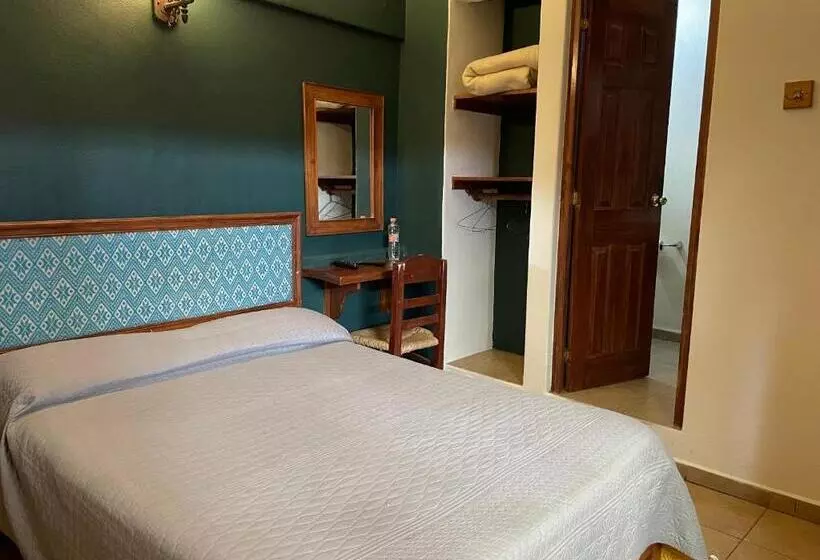 هتل Hospedaje Las Orquideas