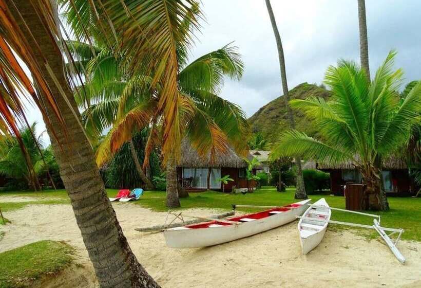 هتل Les Tipaniers