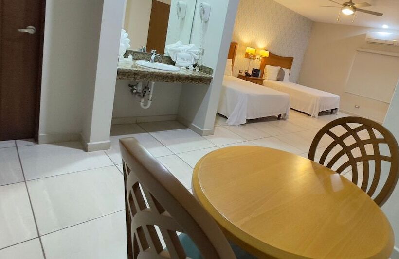 호텔 Maioris Navolato