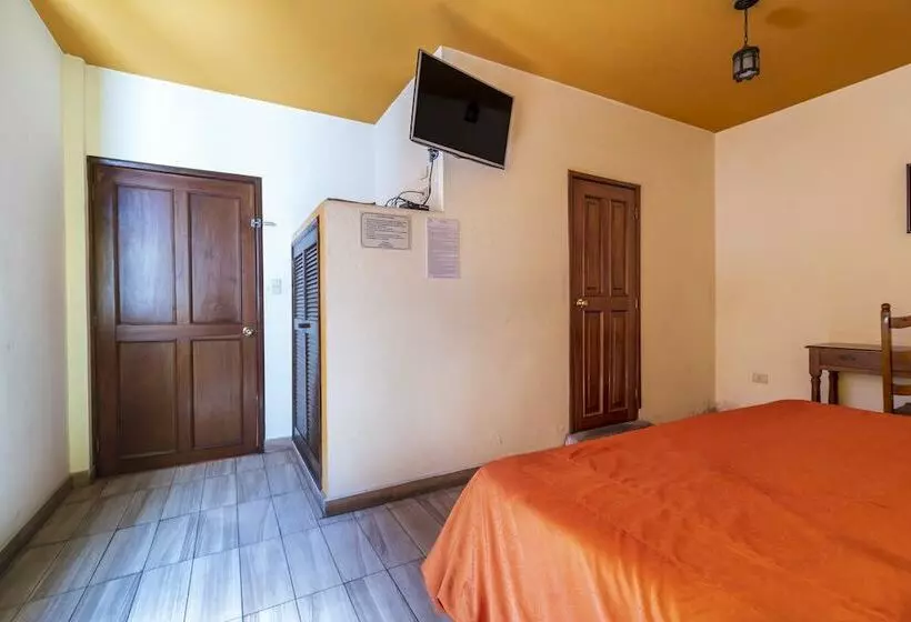 Meson Real Hotel & Suites