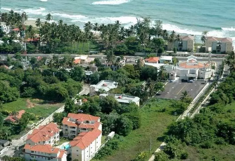 ホテル Paradise Condos