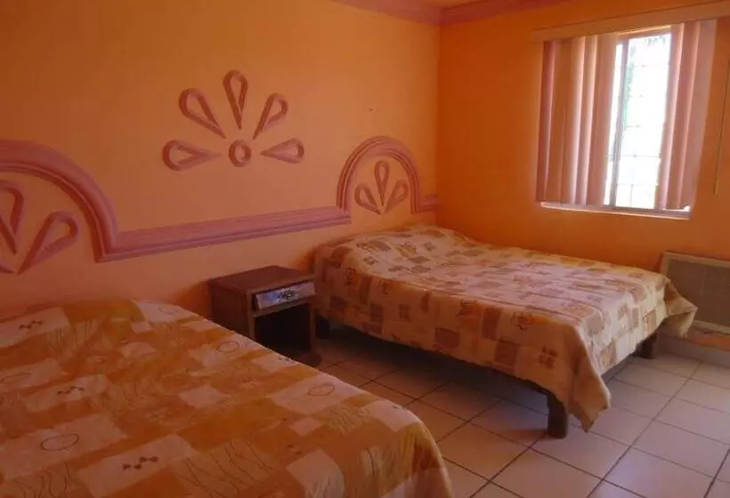 Hotelli Plaza Peñasco