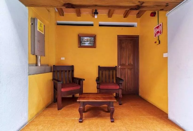 Meson Real Hotel & Suites