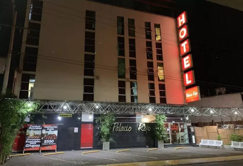 Palacio Rojo Hotel Familiar