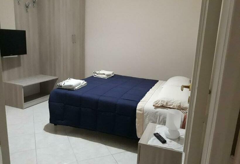 پانسیون Chicchinella