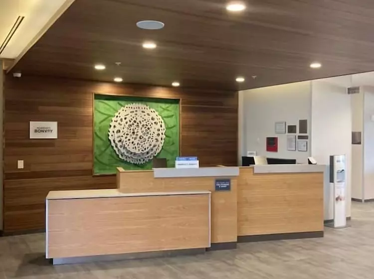 Hotelli Fairfield By Marriott Inn & Suites Rome