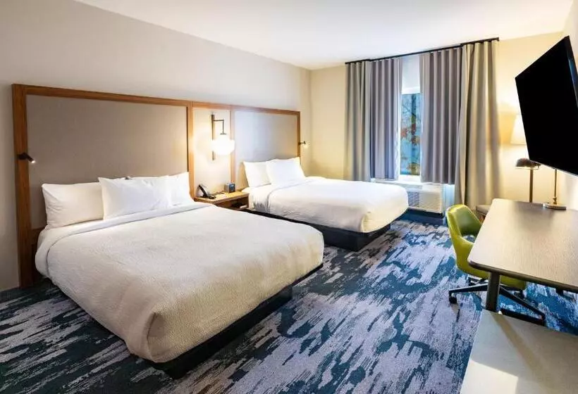 Hotelli Fairfield By Marriott Inn & Suites Rome