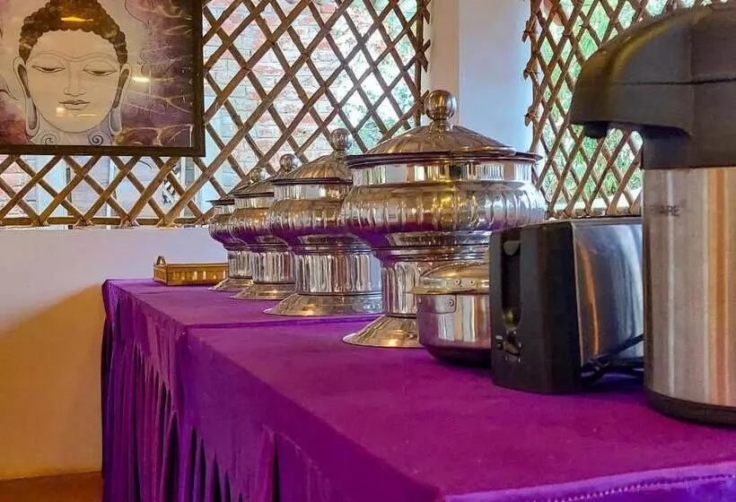 Hotelli Grand Narmada Jungle Homestay Resort Bandhavgarh