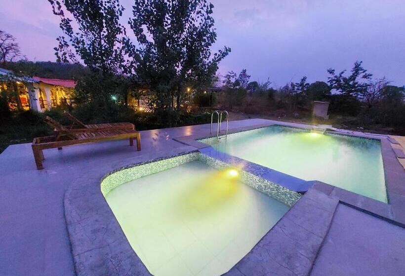 فندق Grand Narmada Jungle Homestay Resort Bandhavgarh