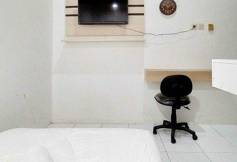 فندق Guest House Kembar Syariah Semarang Redpartner