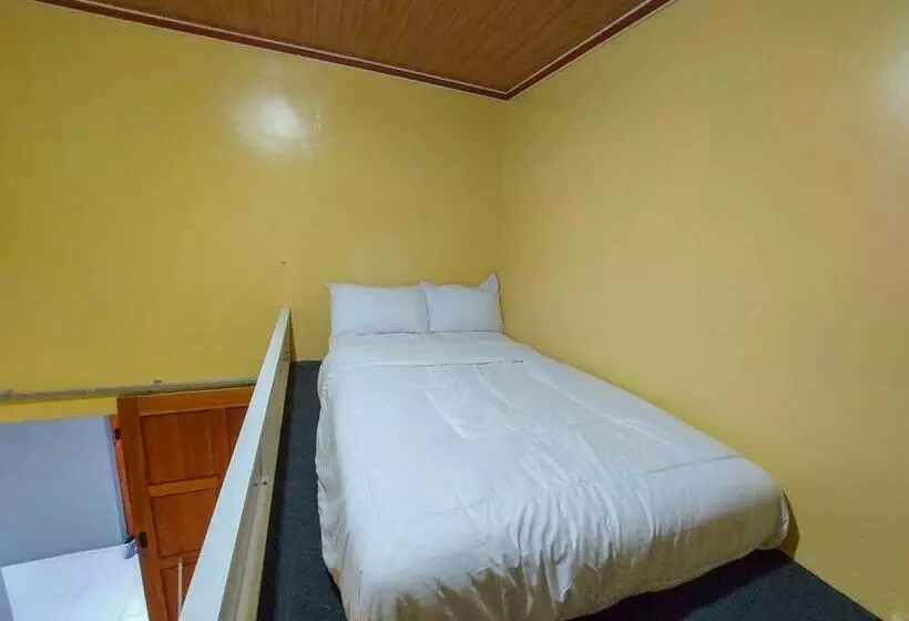 ホテル Guest House Kembar Syariah Semarang Redpartner