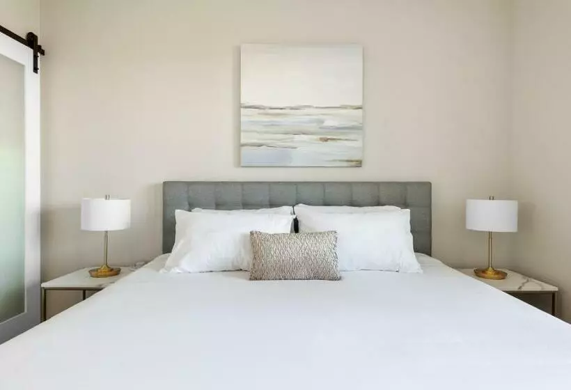 Kasa Universityairport Santa Clara