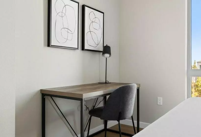 Kasa Universityairport Santa Clara