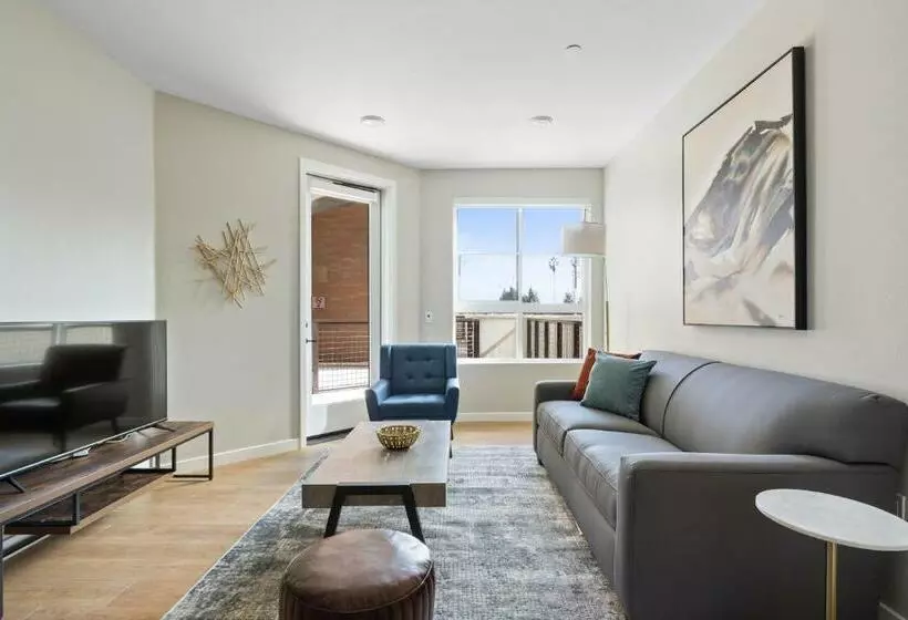 Kasa Universityairport Santa Clara