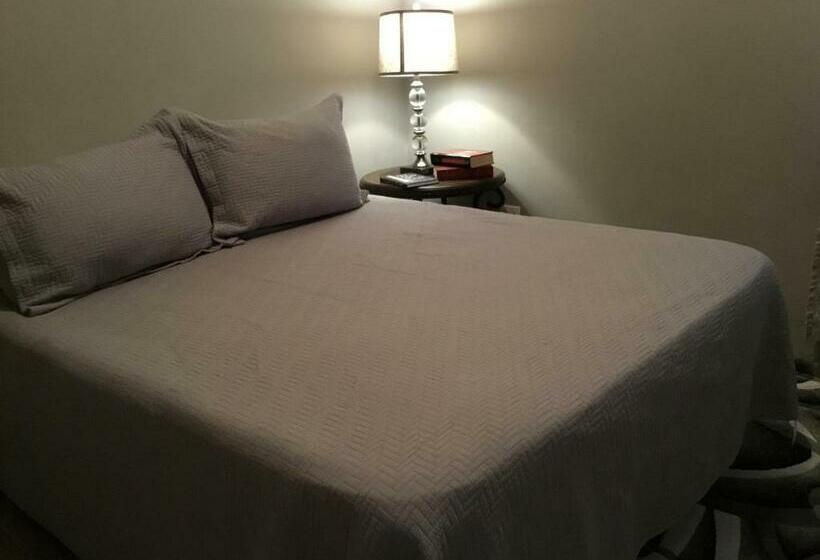 پانسیون Abigail S 2 Bedroom Apartment  Free Wifi  Full Kitchen