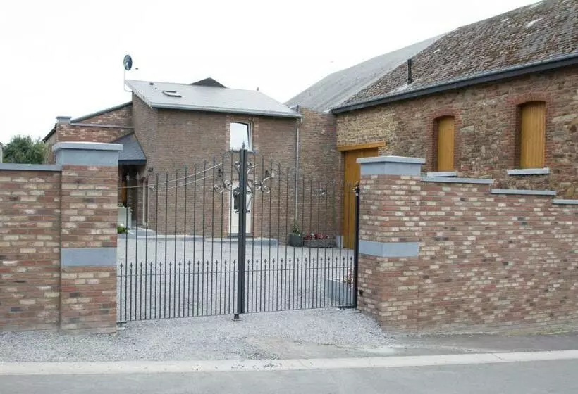 ペンション L Etable D Evelyne